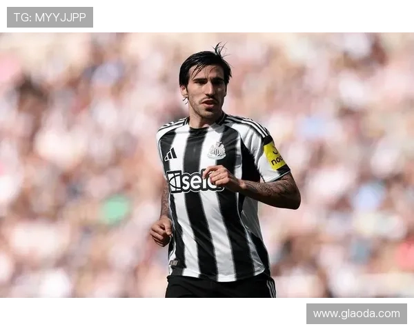 托纳利愿回意大利 曼联传闻仅为炒作